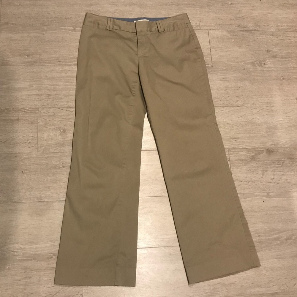 Banana Republic Logan fit petite khaki